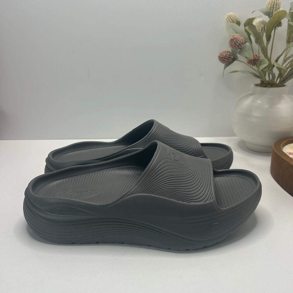 Clove Supercush Recovery Slide Comfort Lightweight Gray Women 11/Men 10 Tried On